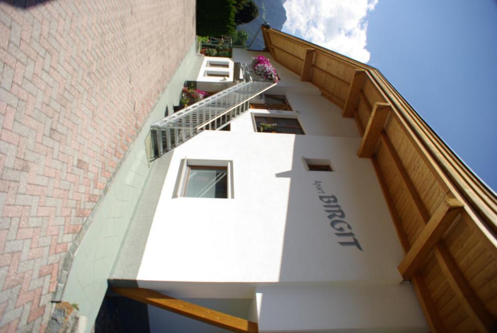 Apart Birgit Apartamento Pfunds Exterior foto